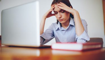 Veja como a Síndrome de Burnout afeta os colaboradores