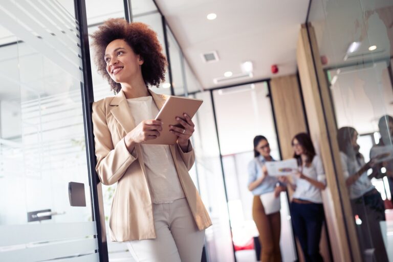 reforço positivo é importante para a política de bem-estar corporativo