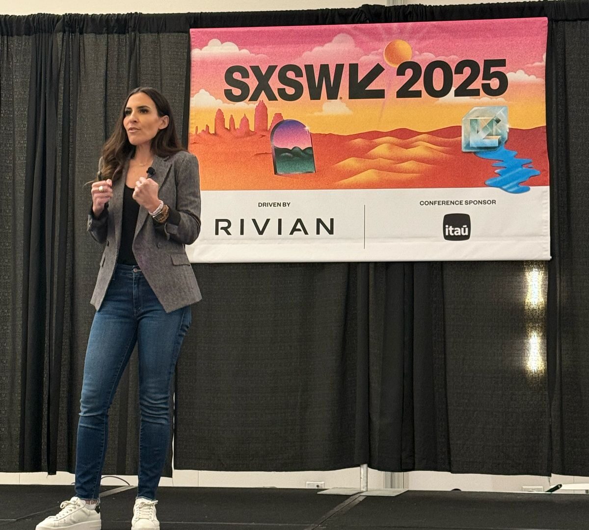 Lia Garvin fala sobre lideranças no SXSW 2025