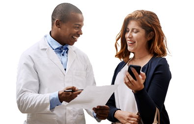 Profissional de saúde em atendimento, ilustrando o funcionamento do PBM e Plano de Medicamentos Vidalink.